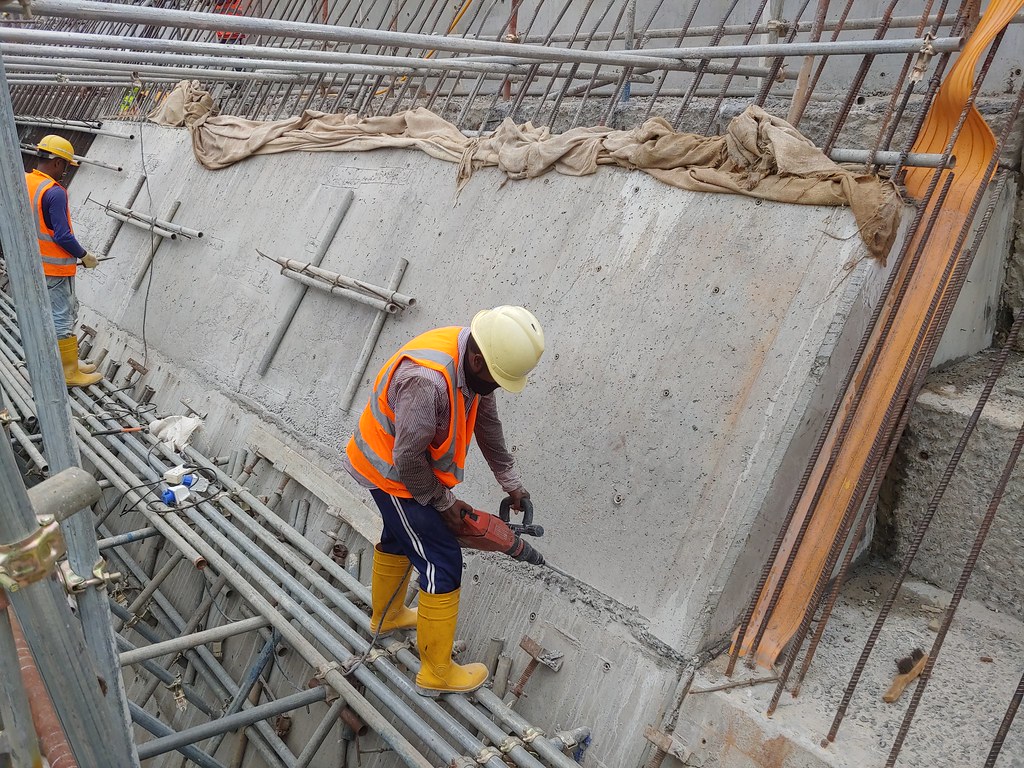 Heightening of Minipe Anicut Including Water Control and Measurement Facilities.
