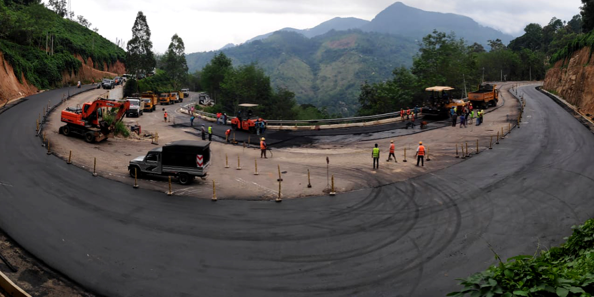 Peradeniya – Badulla – Chenkaladi road from Passara to Lunugala
